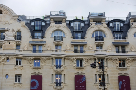 rue de Sèvres (hôtel Lutétia) 